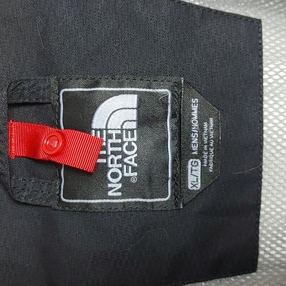 Northface windbreaker - Picture 3 of 5